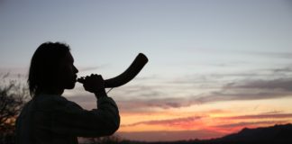 Trompetas – Fiestas Judías Trompetas - Fiestas Judías