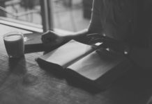 Nuestra historia no la podemos dejar perder Nuestra historia no la podemos dejar perder