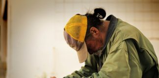 El origen de la pobreza según la Biblia El origen de la pobreza