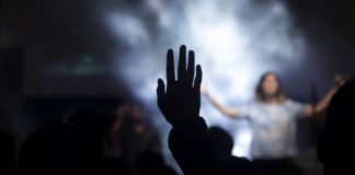 Hay enemigos para congregarse Hay enemigos para congregarse