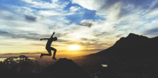 Llegar a Jesús es ganarse la lotería siente que su vida apenas inicia, y es así, es una nueva vida y es el premio mayor llegar a Jesús.