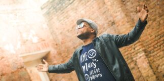 Debemos ser agradecidos con Dios Debemos ser agradecidos con Dios