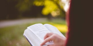 La palabra de Dios se está cumpliendo La palabra de Dios se está cumpliendo